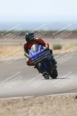 media/Sep-20-2025-TrackDaz (Sat) [[27f0cde673]]/B Group/220pm (Turn 9)/